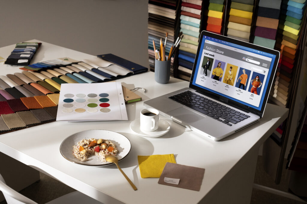 Graphic Designers Make Money Online