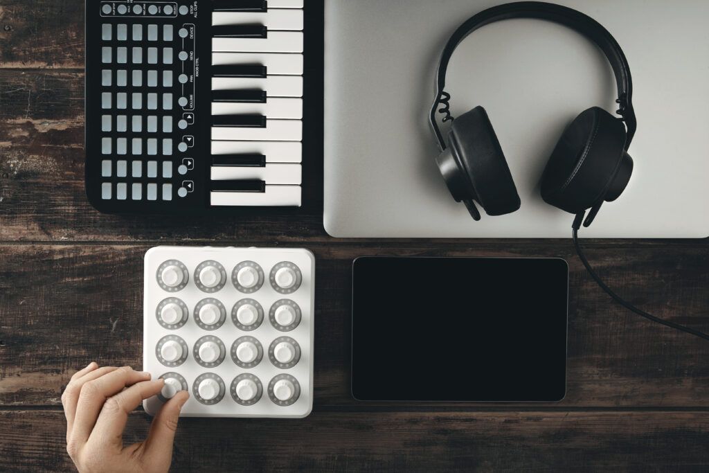 Make Money on Fiverr with Audio Services